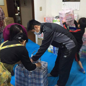 �{�����e�B�A